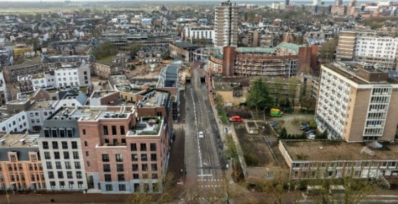 Tolburgstraat-luchtfoto.jpg title = 